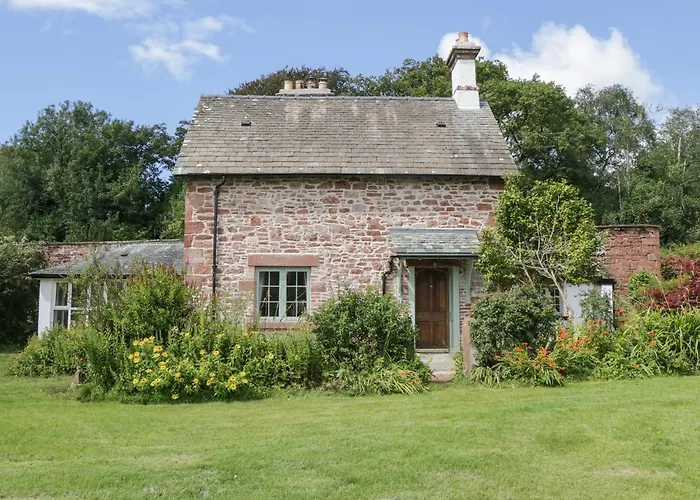 Holiday home Caldhu Holmrook