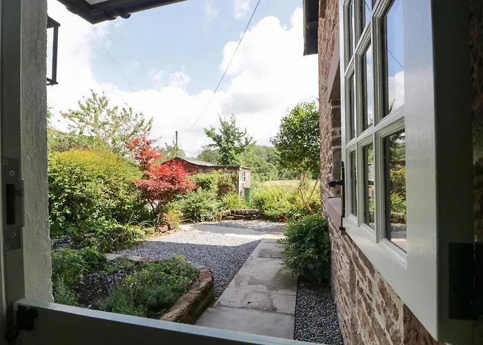 Caldhu Holiday home *