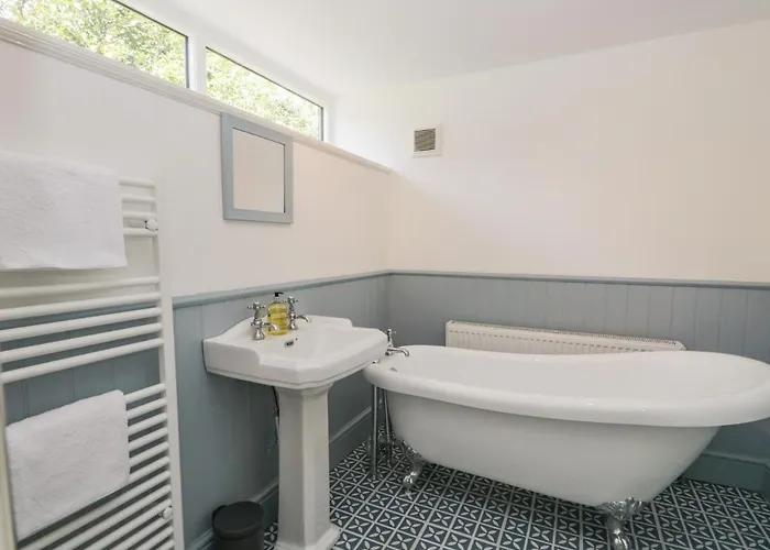 Holiday home Caldhu Holmrook